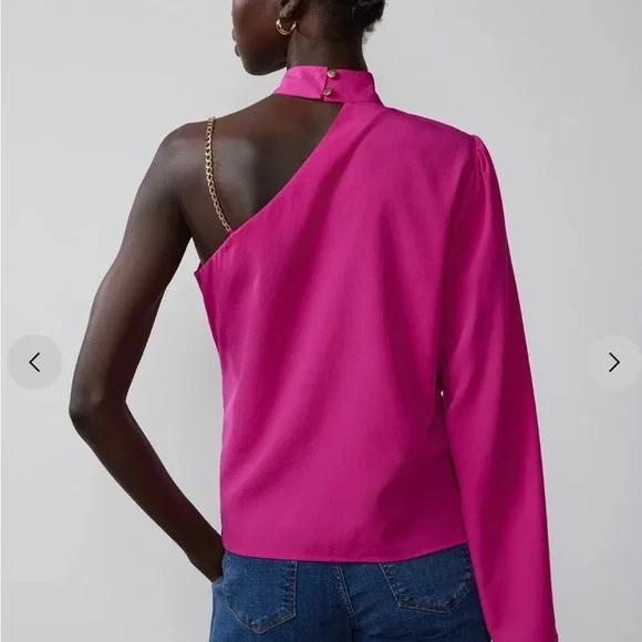 Chic Pink Asymmetrical Top with Gold Chain Strap - Picture 2 of 4
